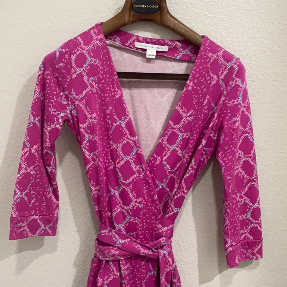 Diane Von Furestenberg WRAP DRESS